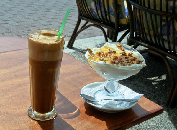 Frappé with Greek Yogurt